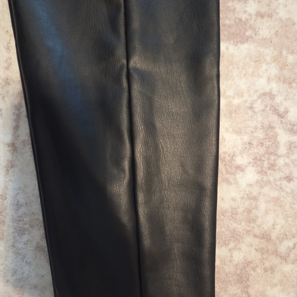 NWT LOFT Black Leather Legging Pants - Picture 4 of 5